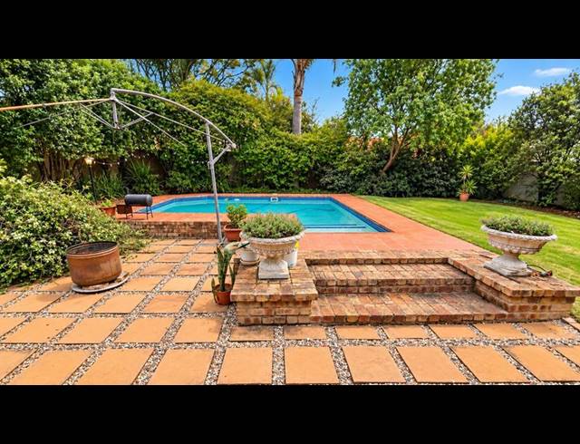 6 BEDROOM PROPERTY TO RENT IN MORELETAPARK